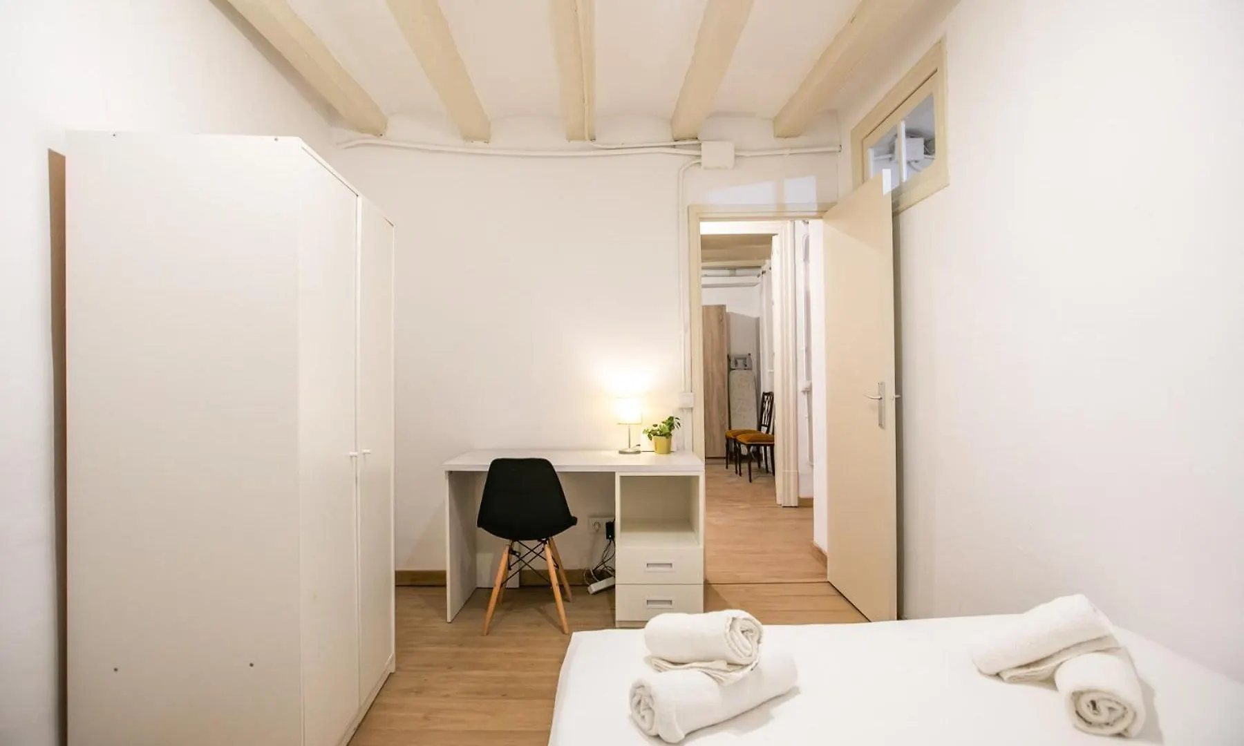 P2Esc1103- Apartment Barrio Gotico Barcelona Spain